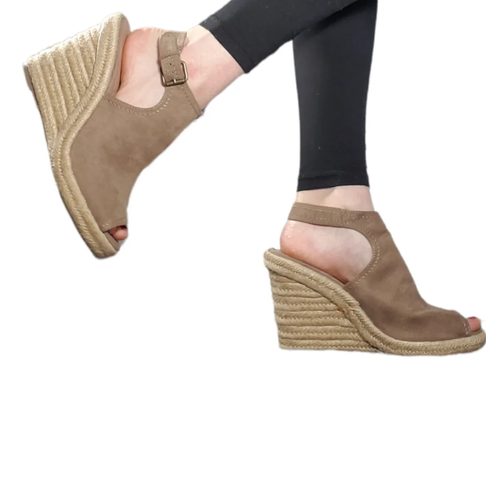Universal Thread Espadrille Wegdes